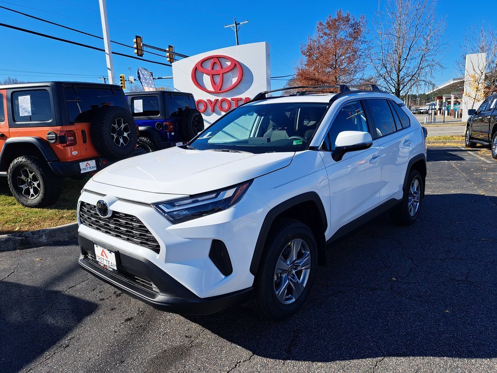 New 2025 Toyota RAV4 XLE