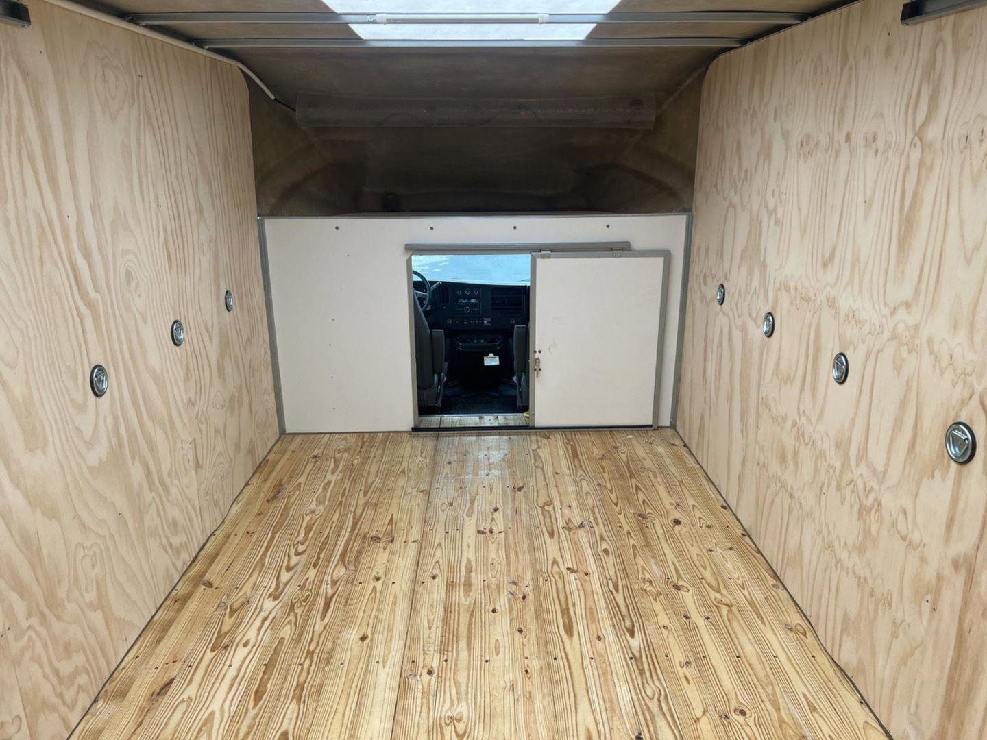 New 2026 Chevrolet Express 3500 w/ Power Convenience Package image 19