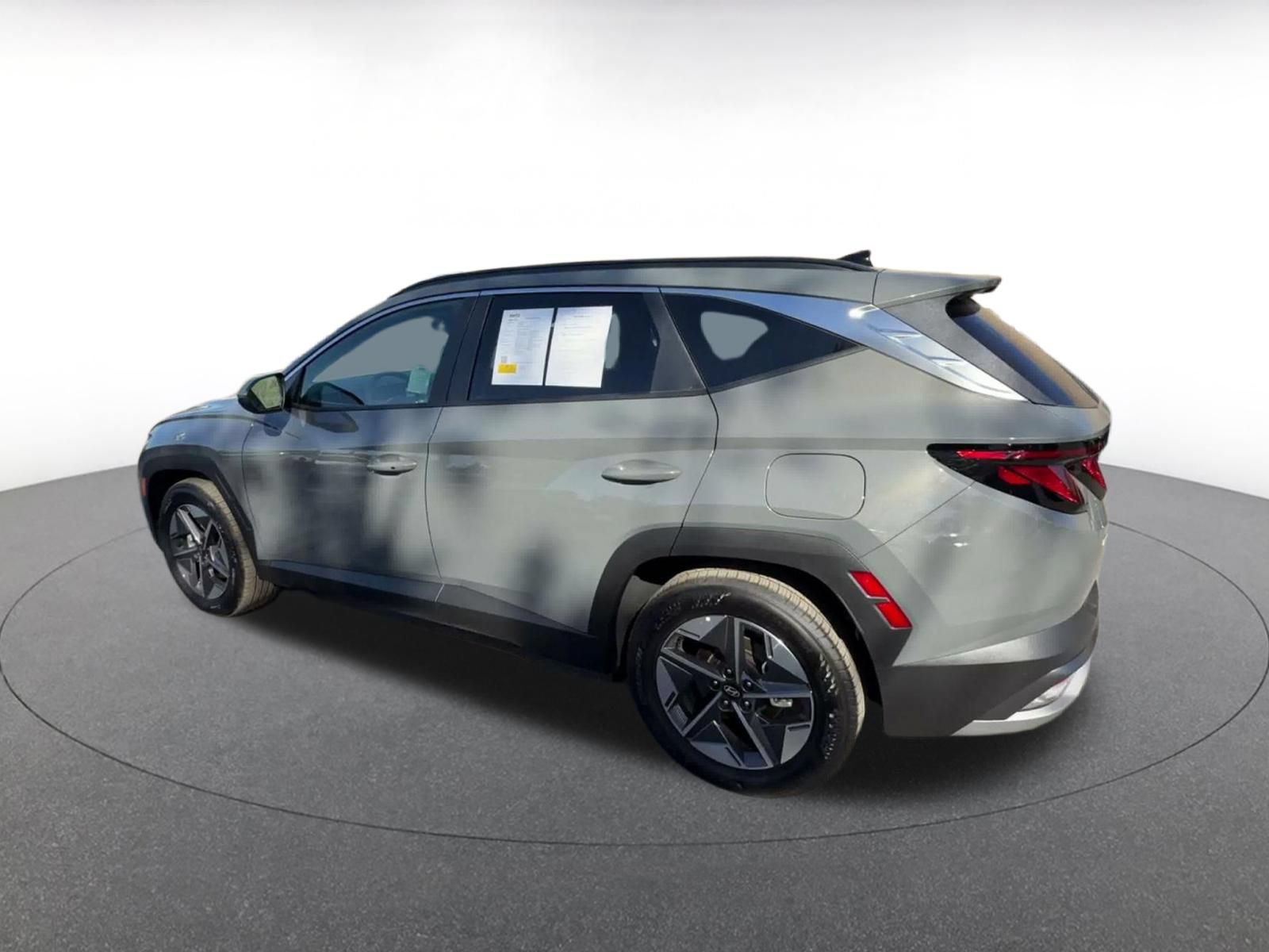 Used 2026 Hyundai Tucson SEL Plus FWD image 9
