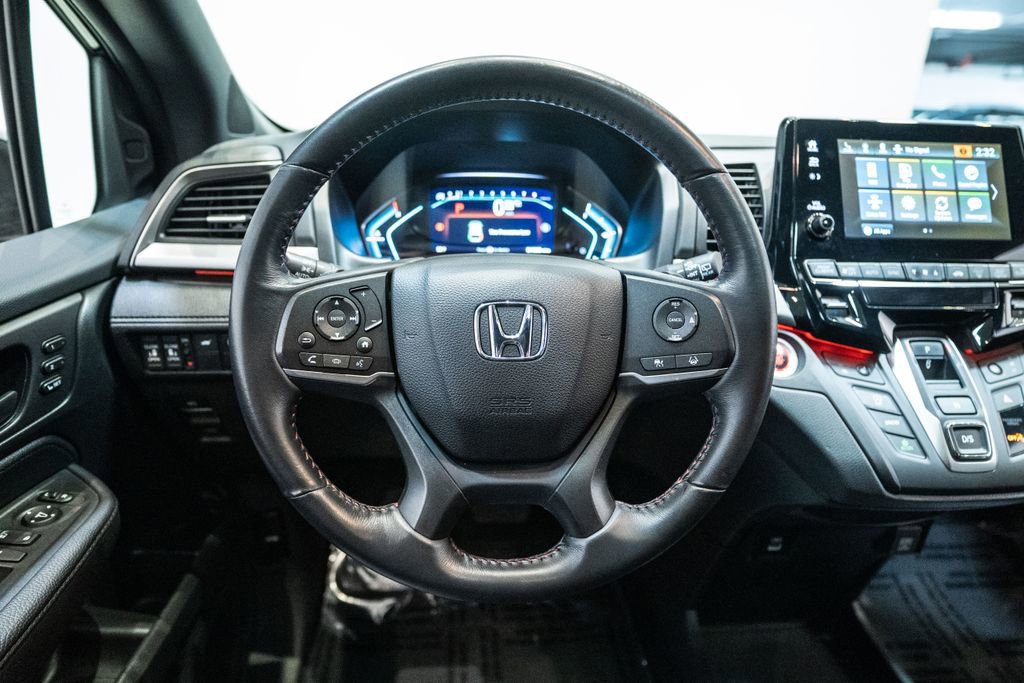Used 2023 Honda Odyssey Sport image 16