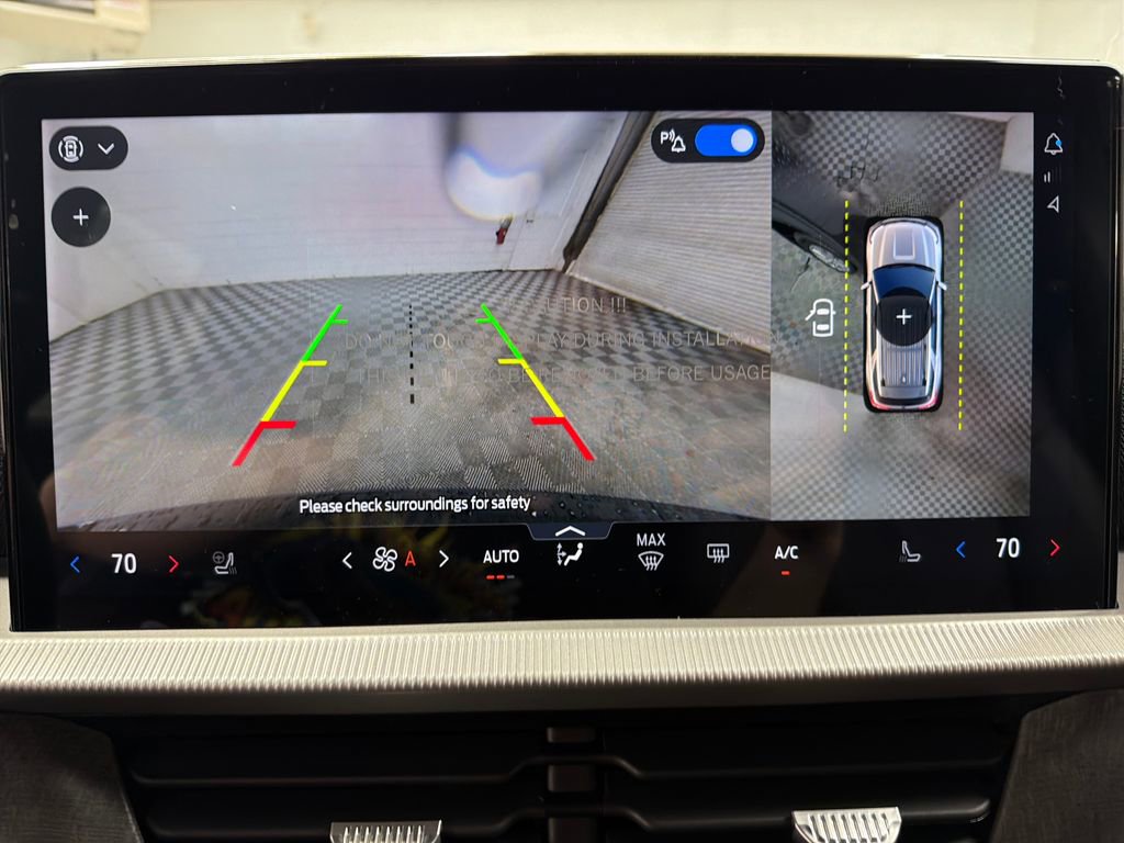 New 2026 Ford Explorer Platinum RWD image 25