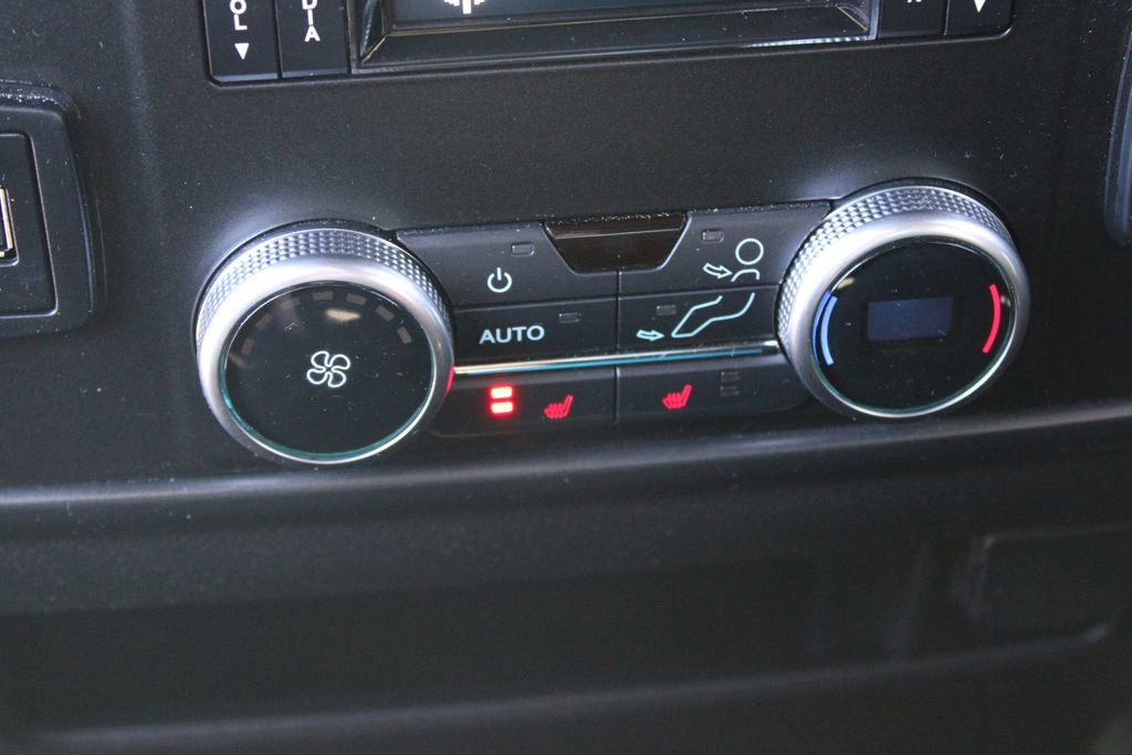 Used 2019 Ford Expedition Limited w/ Equipment Group 301A image 28