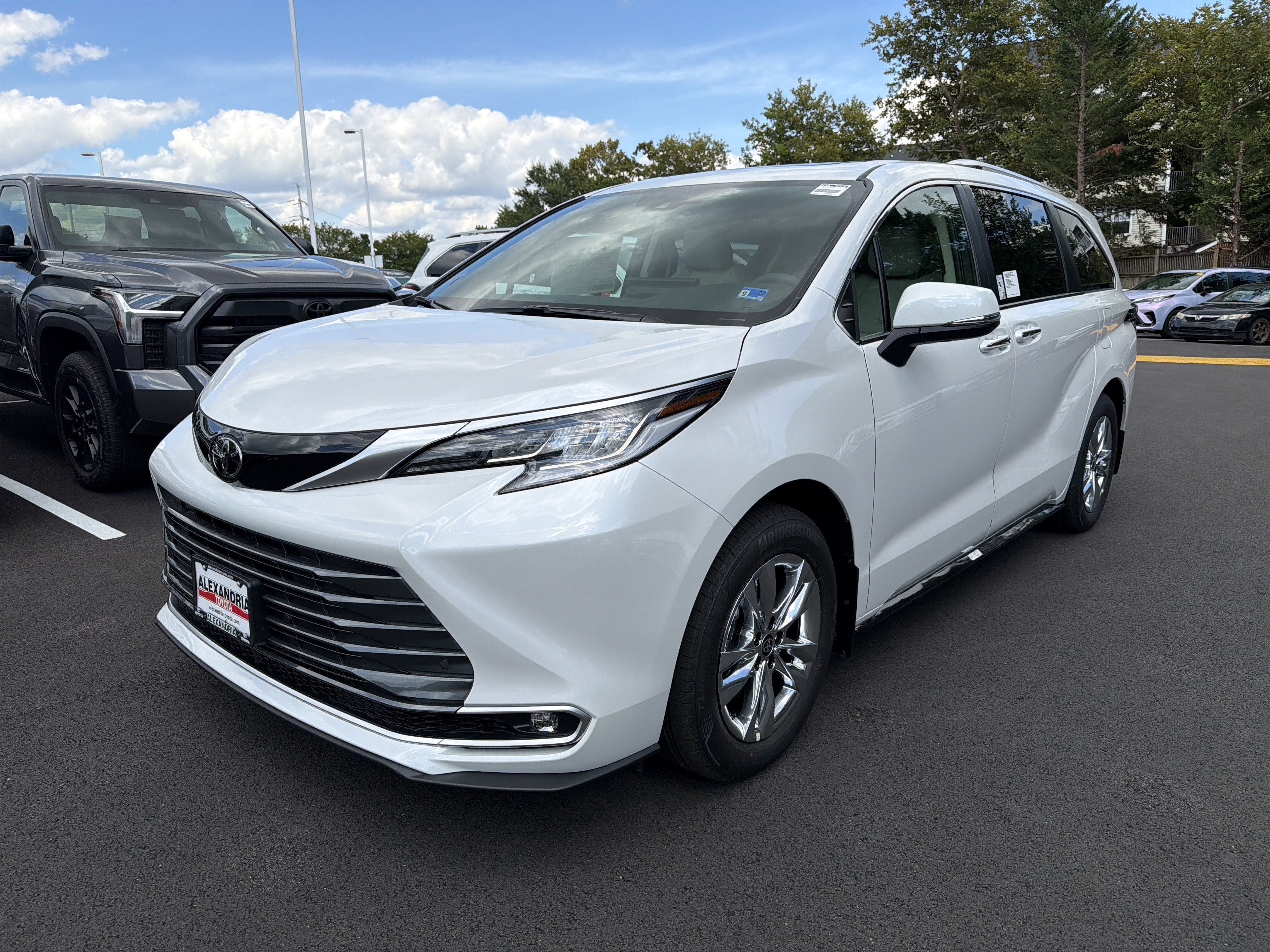 New 2026 Toyota Sienna Limited