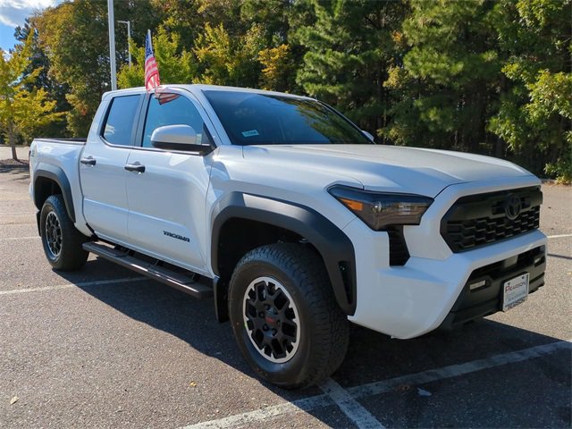 New 2025 Toyota Tacoma TRD Off-Road image 2