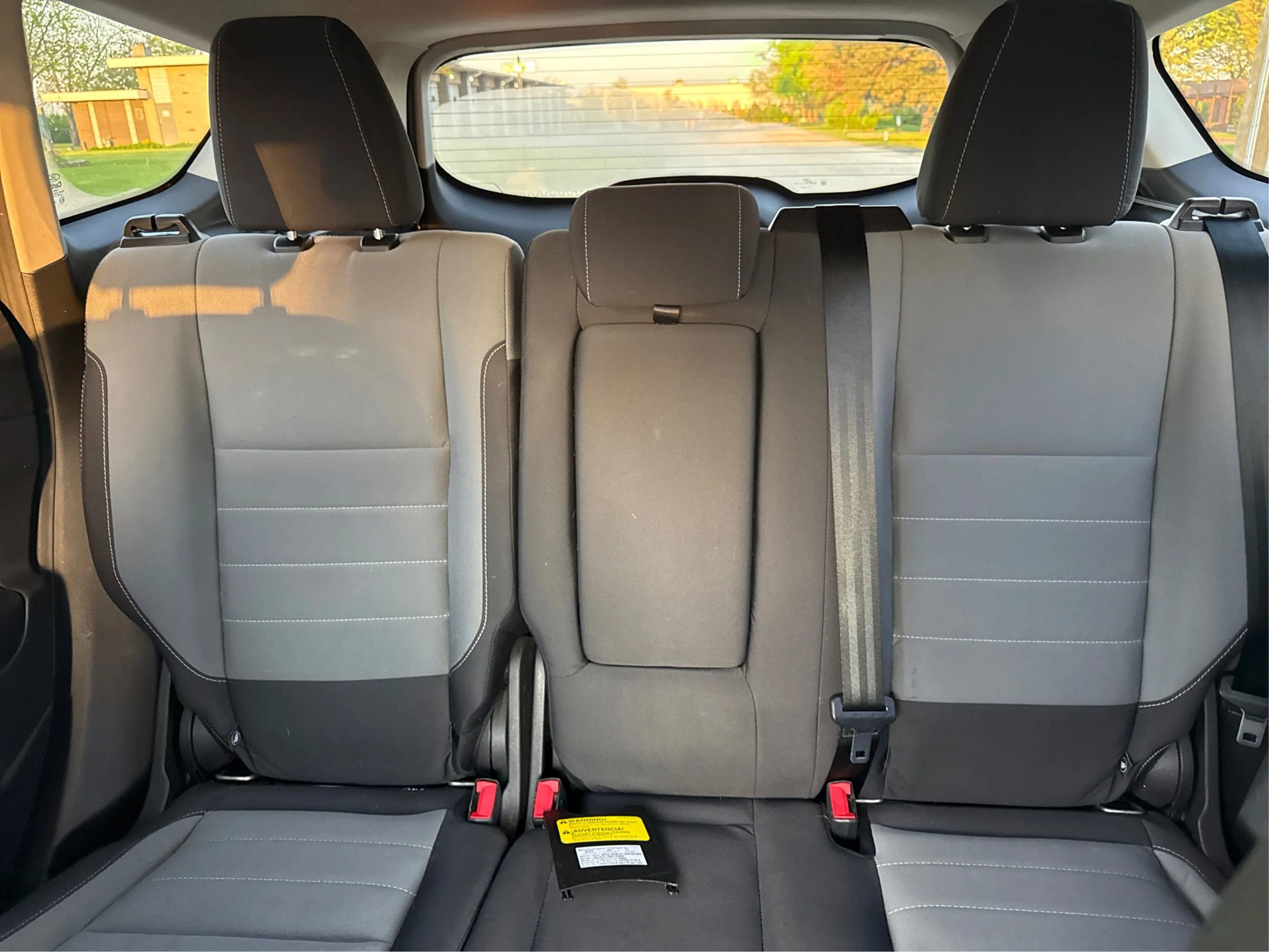 Used 2016 Ford Escape SE FWD image 25