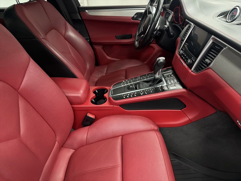 Used 2017 Porsche Macan GTS image 30
