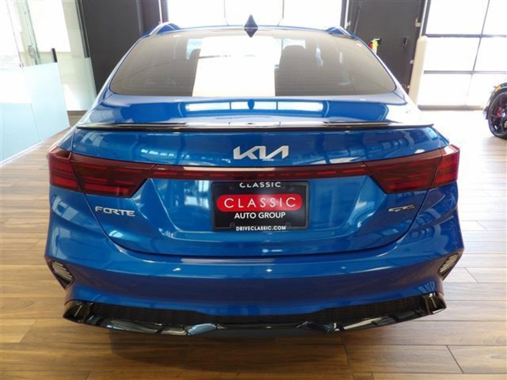 Used 2023 Kia Forte GT-Line w/ GT-Line Premium Package image 7