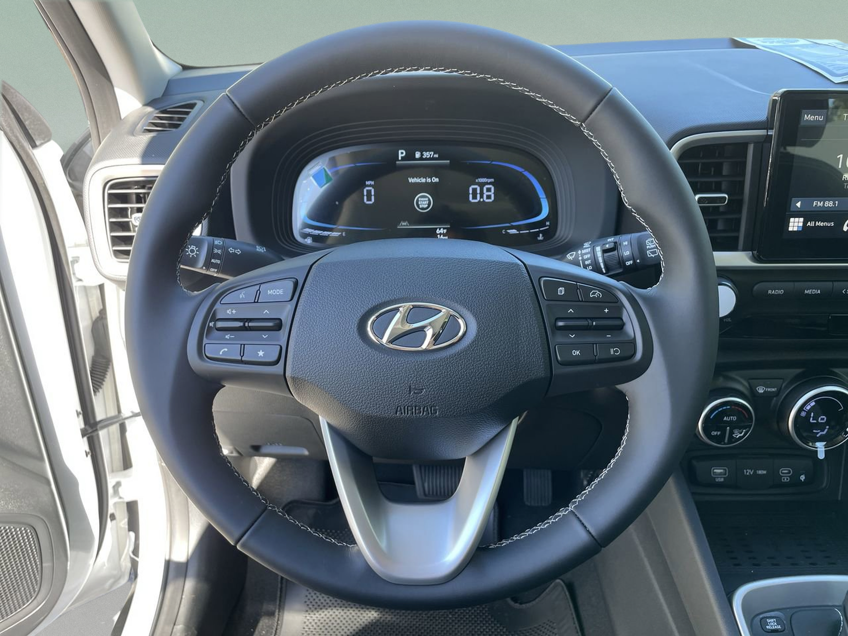 Certified 2026 Hyundai Venue SEL FWD image 10