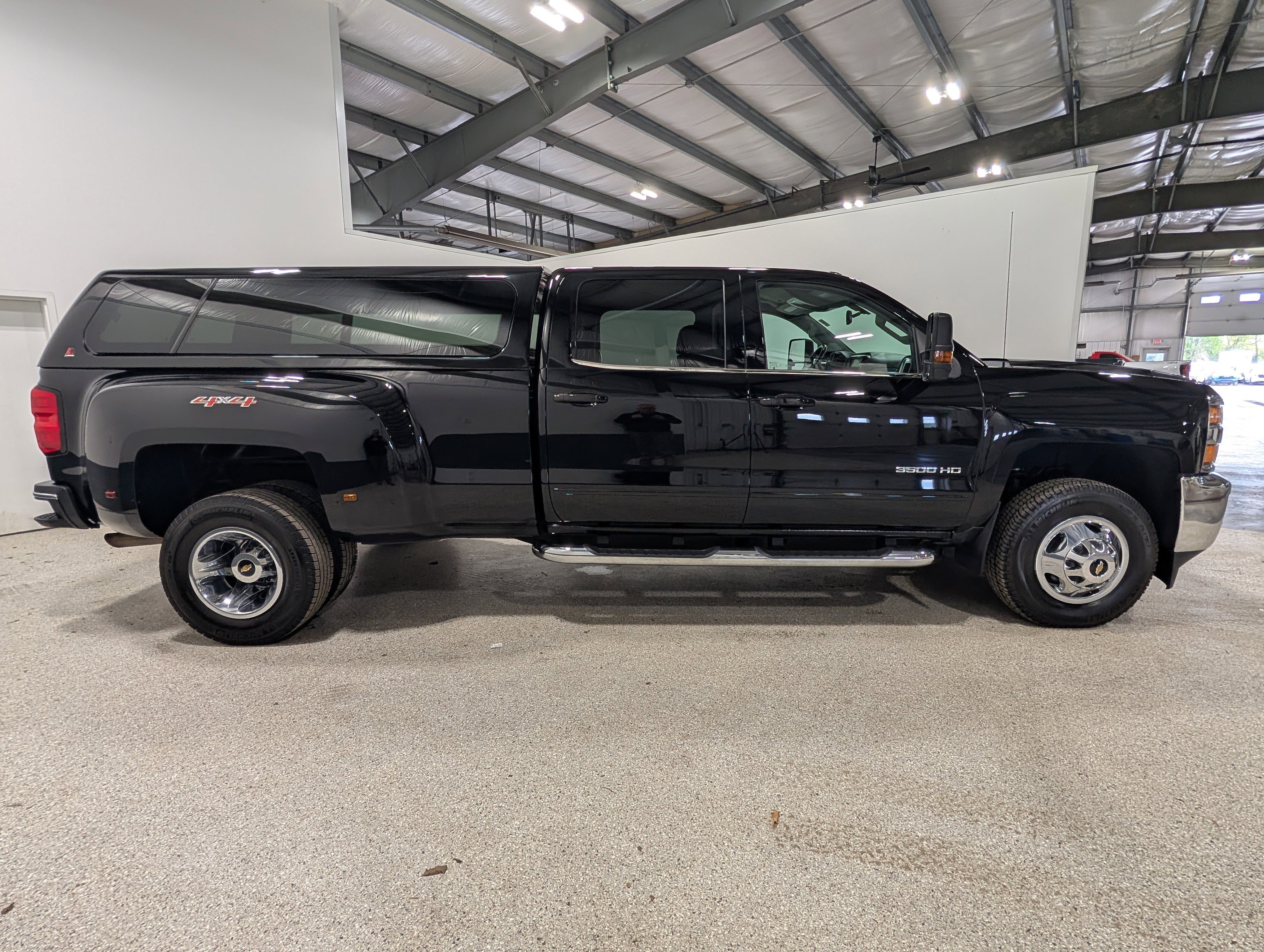 Used 2016 Chevrolet Silverado 3500 LT w/ All-Star Edition AWD/4WD image 2