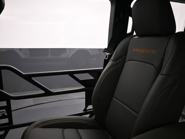 New 2026 Jeep Gladiator Mojave image 25