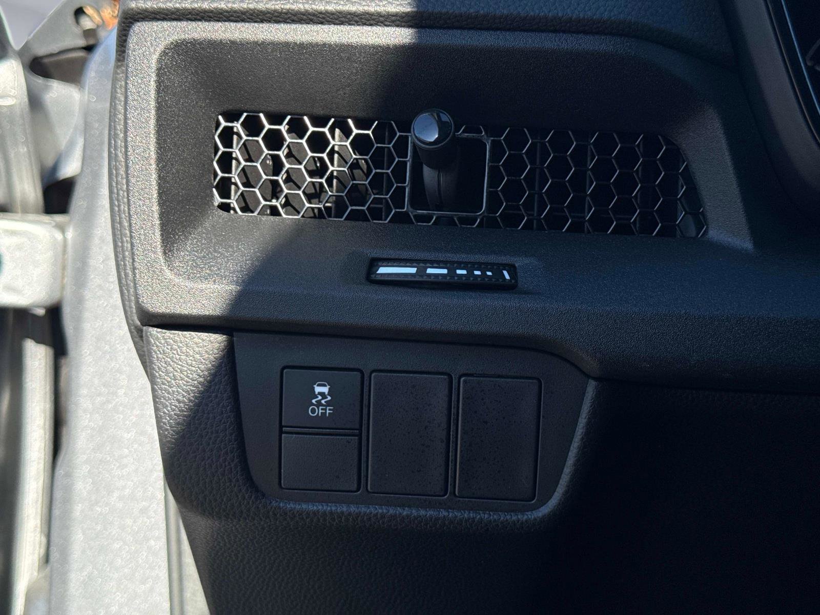 Used 2023 Honda CR-V Sport image 32