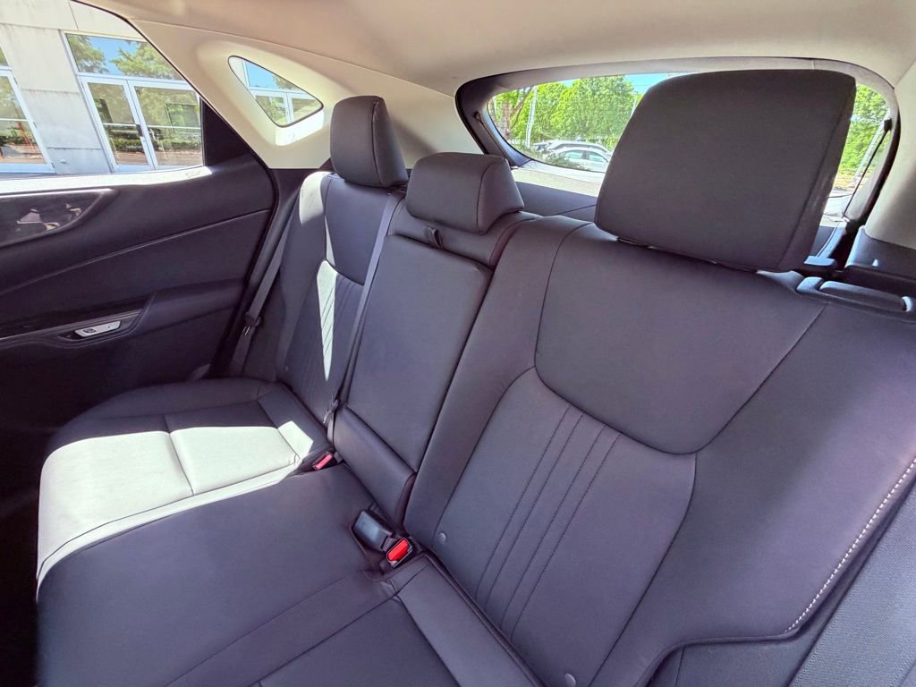 Used 2023 Lexus NX 350 AWD image 12
