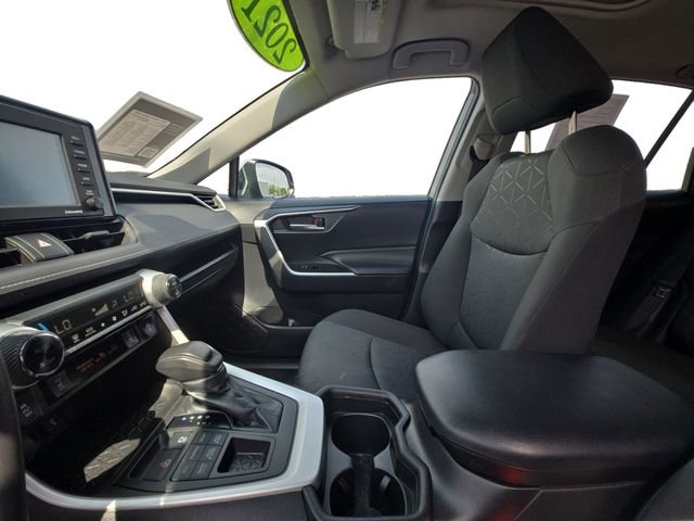 Used 2021 Toyota RAV4 XLE w/ Convenience Package AWD/4WD image 11