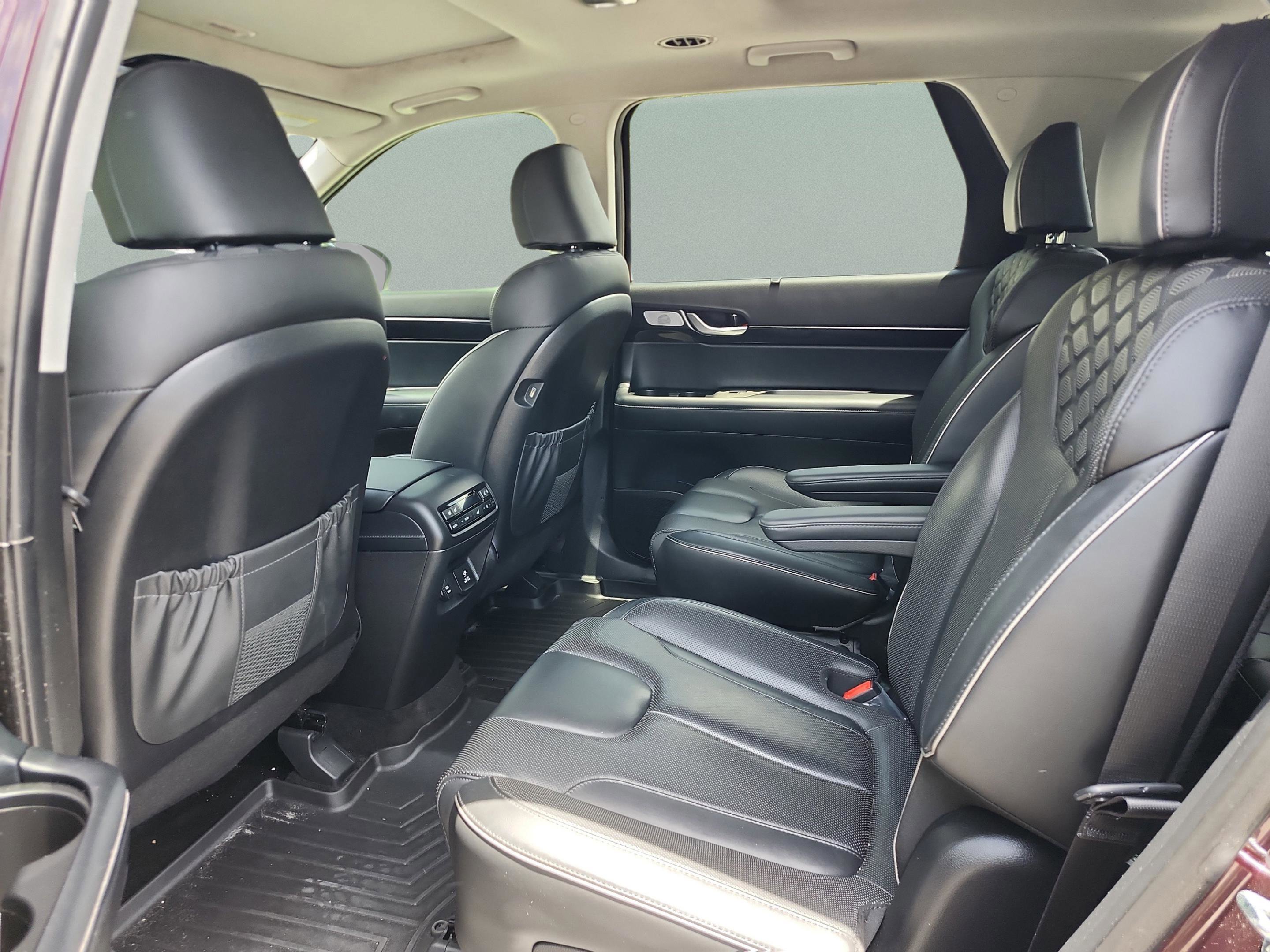 Used 2021 Hyundai Palisade Limited AWD/4WD image 17