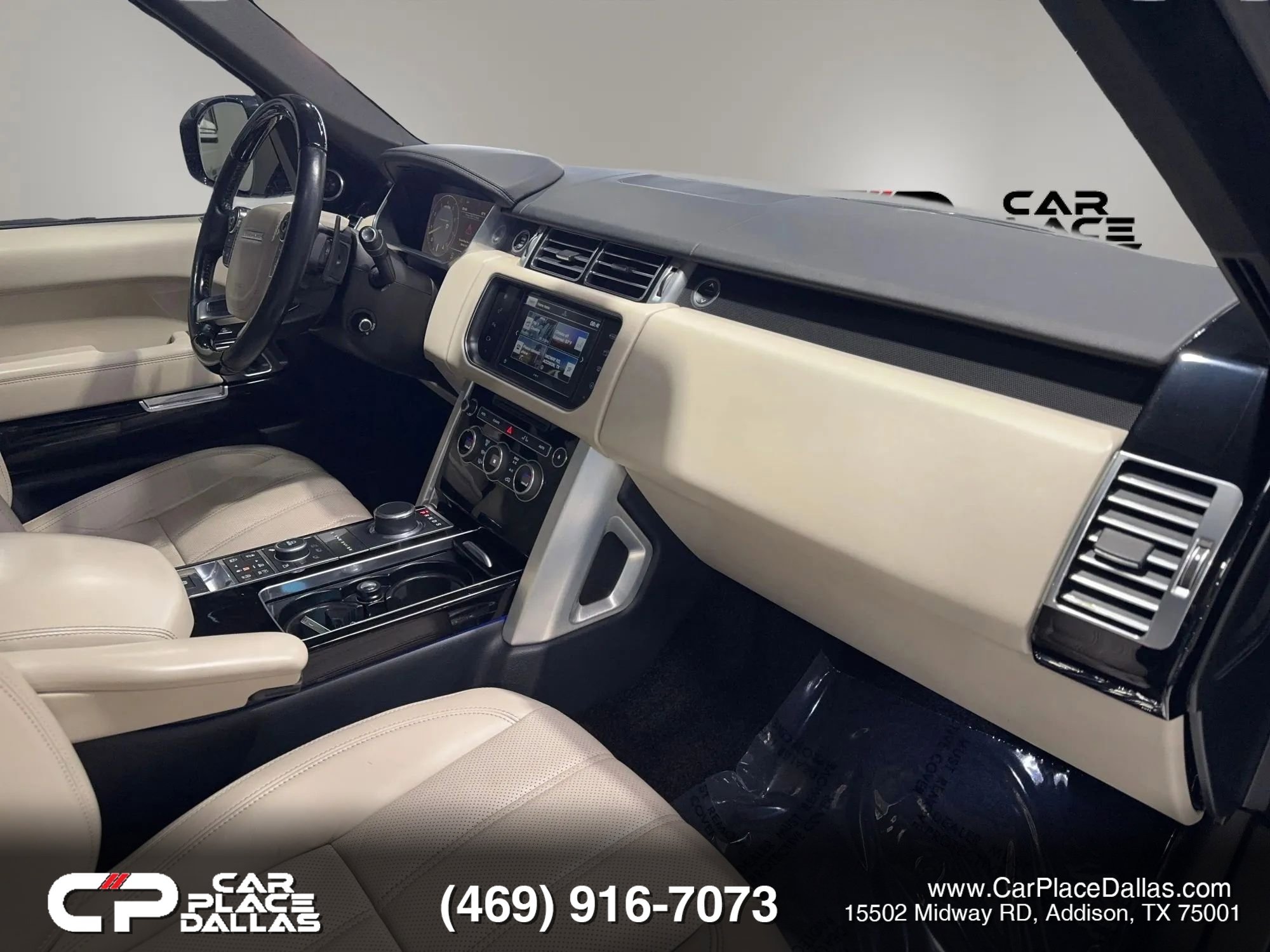 Used 2016 Land Rover Range Rover Supercharged AWD/4WD image 32