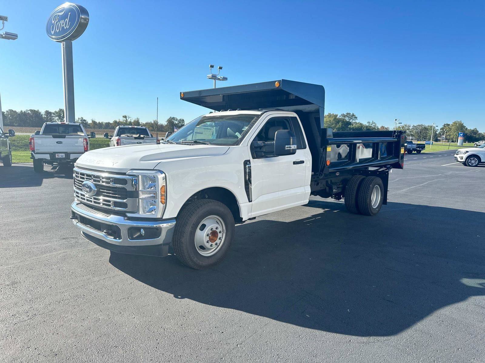 New 2024 Ford F350 XL w/ XL Chrome Package RWD image 27