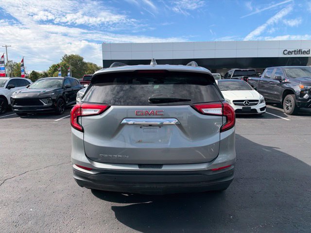 Used 2023 GMC Terrain SLE w/ Driver Convenience Package FWD image 6