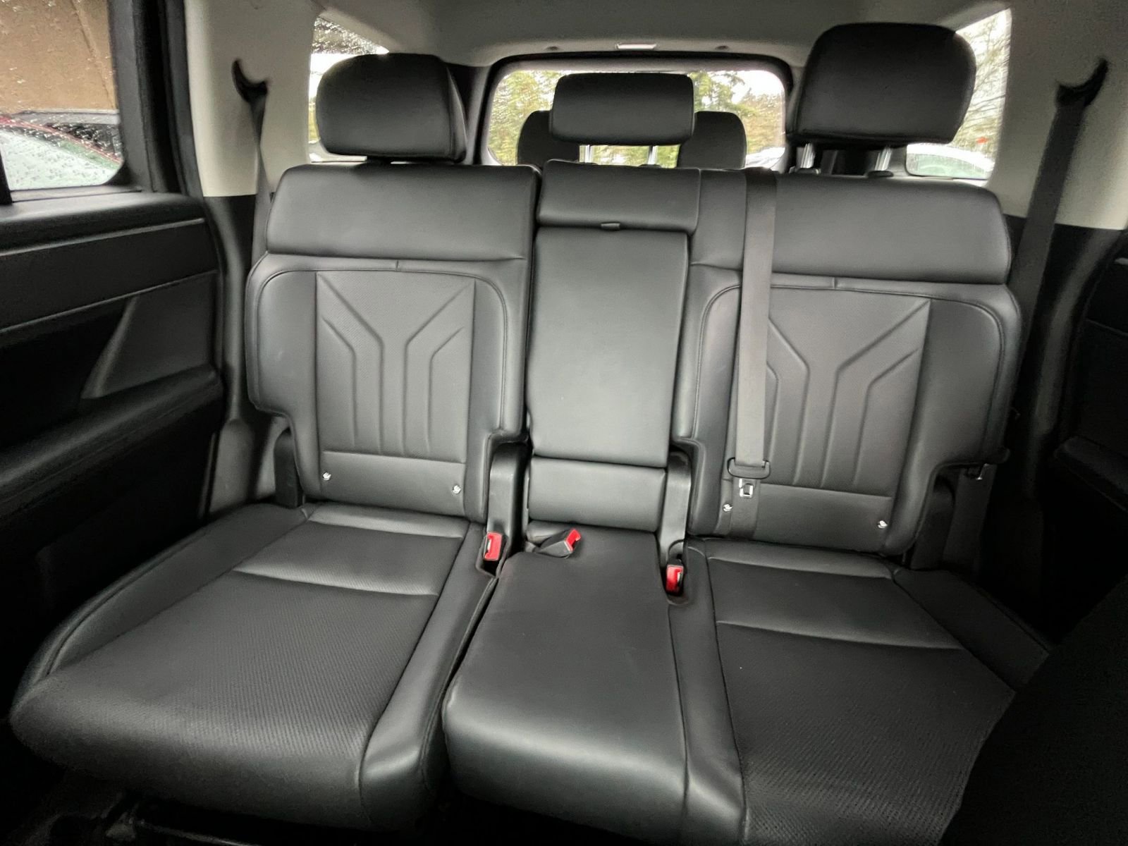 Used 2025 Hyundai Santa Fe SEL FWD image 41