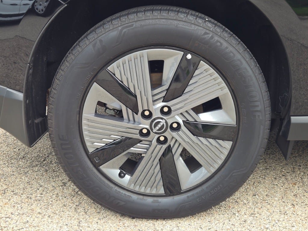 Used 2025 Nissan Murano SL AWD/4WD image 12