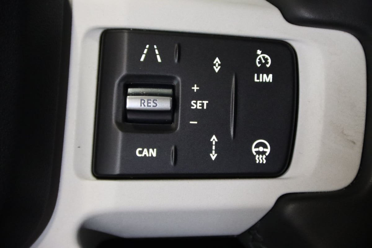 Used 2025 Land Rover Defender 110 S AWD/4WD image 17