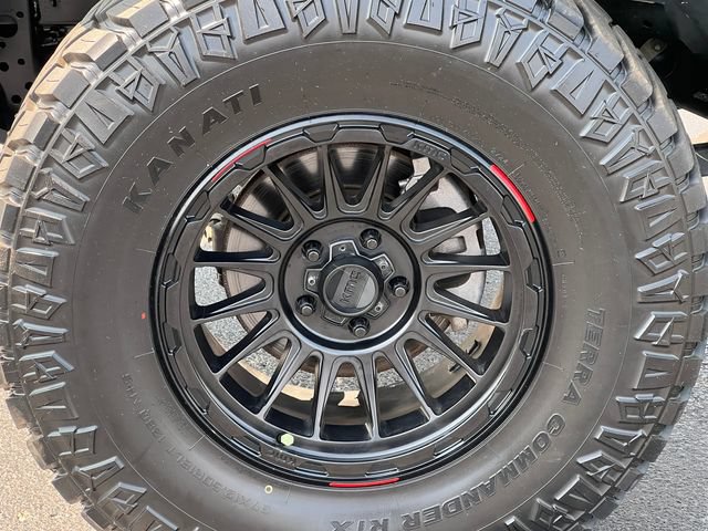 Used 2021 Jeep Gladiator Rubicon AWD/4WD image 7