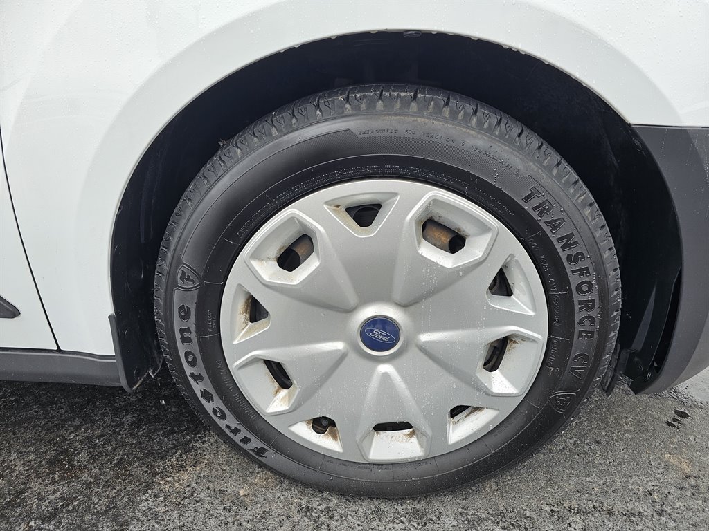 Used 2018 Ford Transit Connect XL image 20