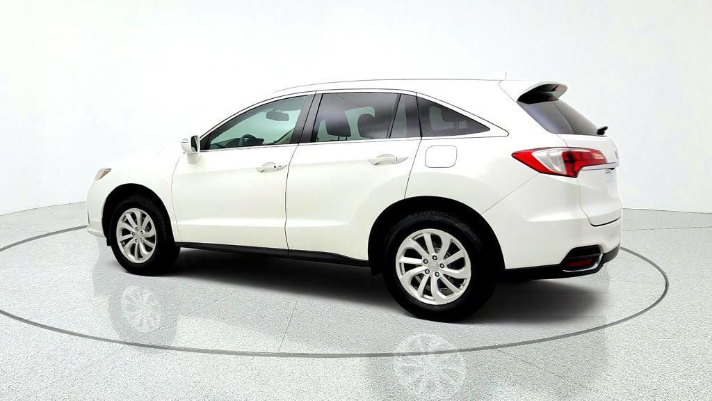 Used 2017 Acura RDX w/ Technology Package AWD/4WD image 7
