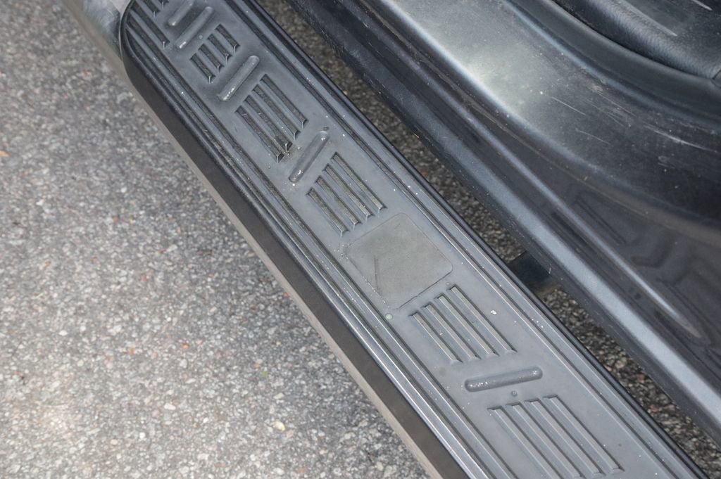 Used 2014 Toyota Tundra SR5 w/ SR5 Upgrade Package RWD image 29