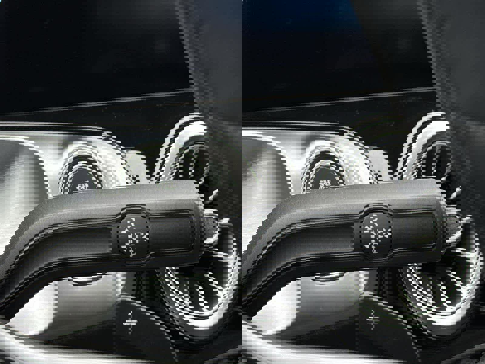 Used 2022 Mercedes-Benz GLB 250 4MATIC image 30