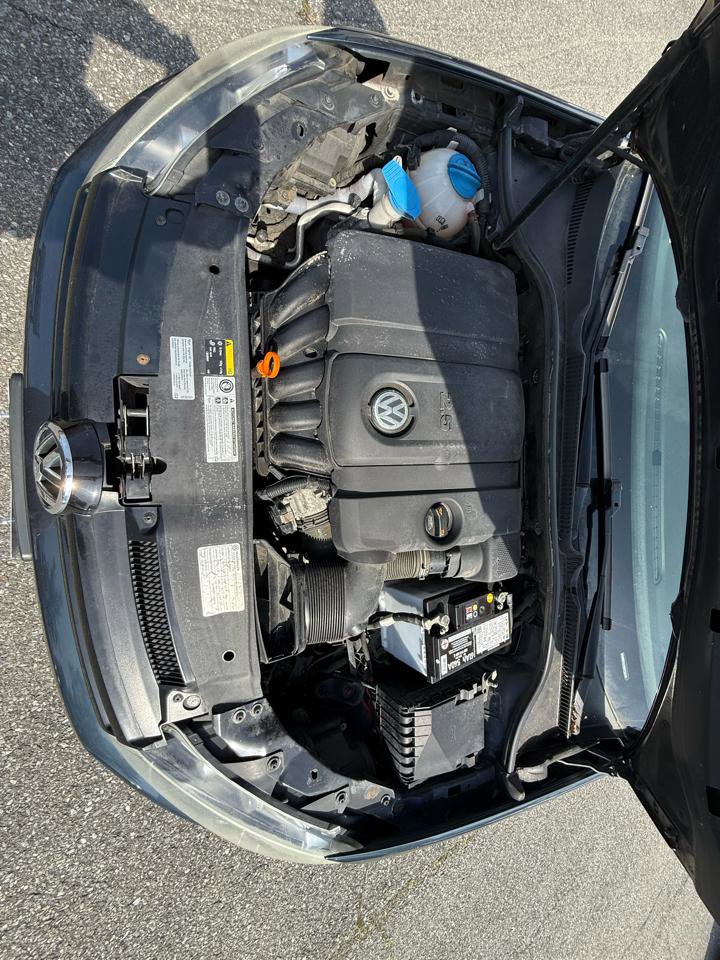 Used 2013 Volkswagen Golf 4-Door image 32