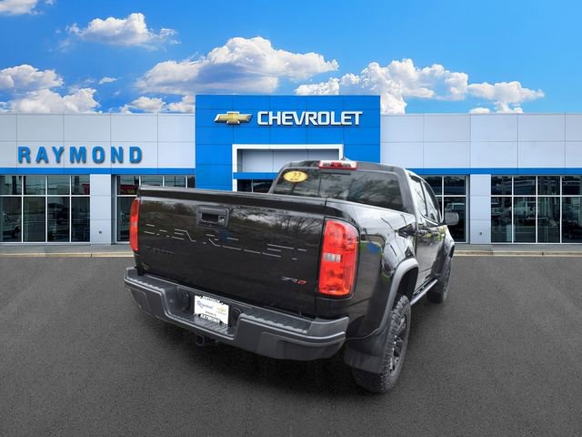 Used 2022 Chevrolet Colorado ZR2 w/ ZR2 Midnight Special Edition AWD/4WD image 4
