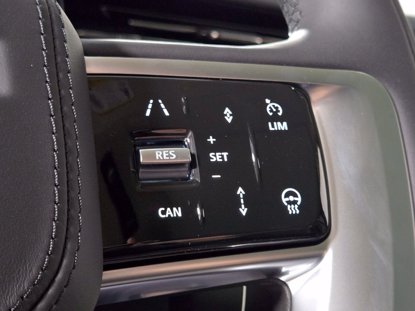 New 2027 Land Rover Range Rover SE AWD/4WD image 25