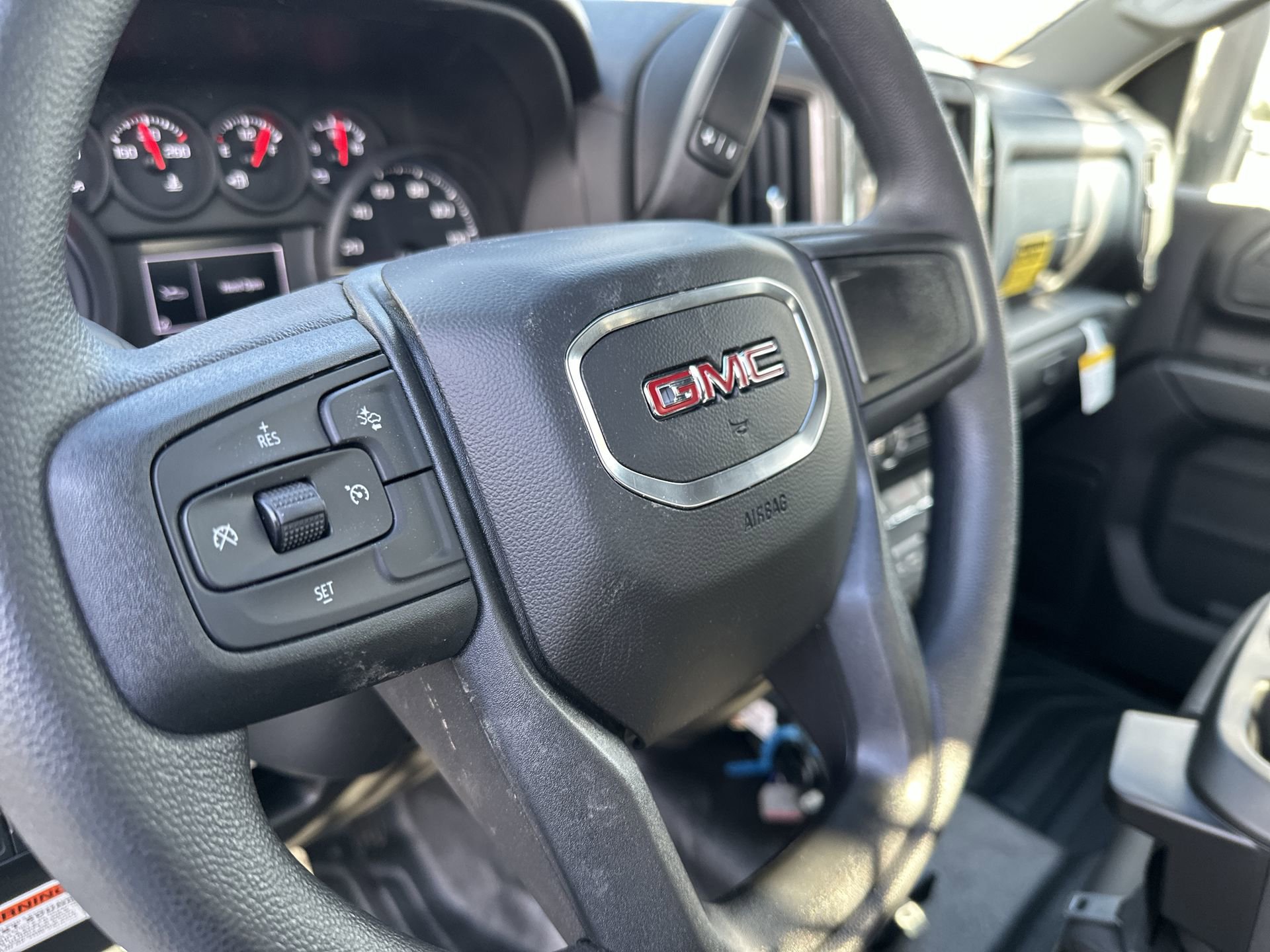 New 2026 GMC Sierra 3500 Pro w/ Convenience Package image 14
