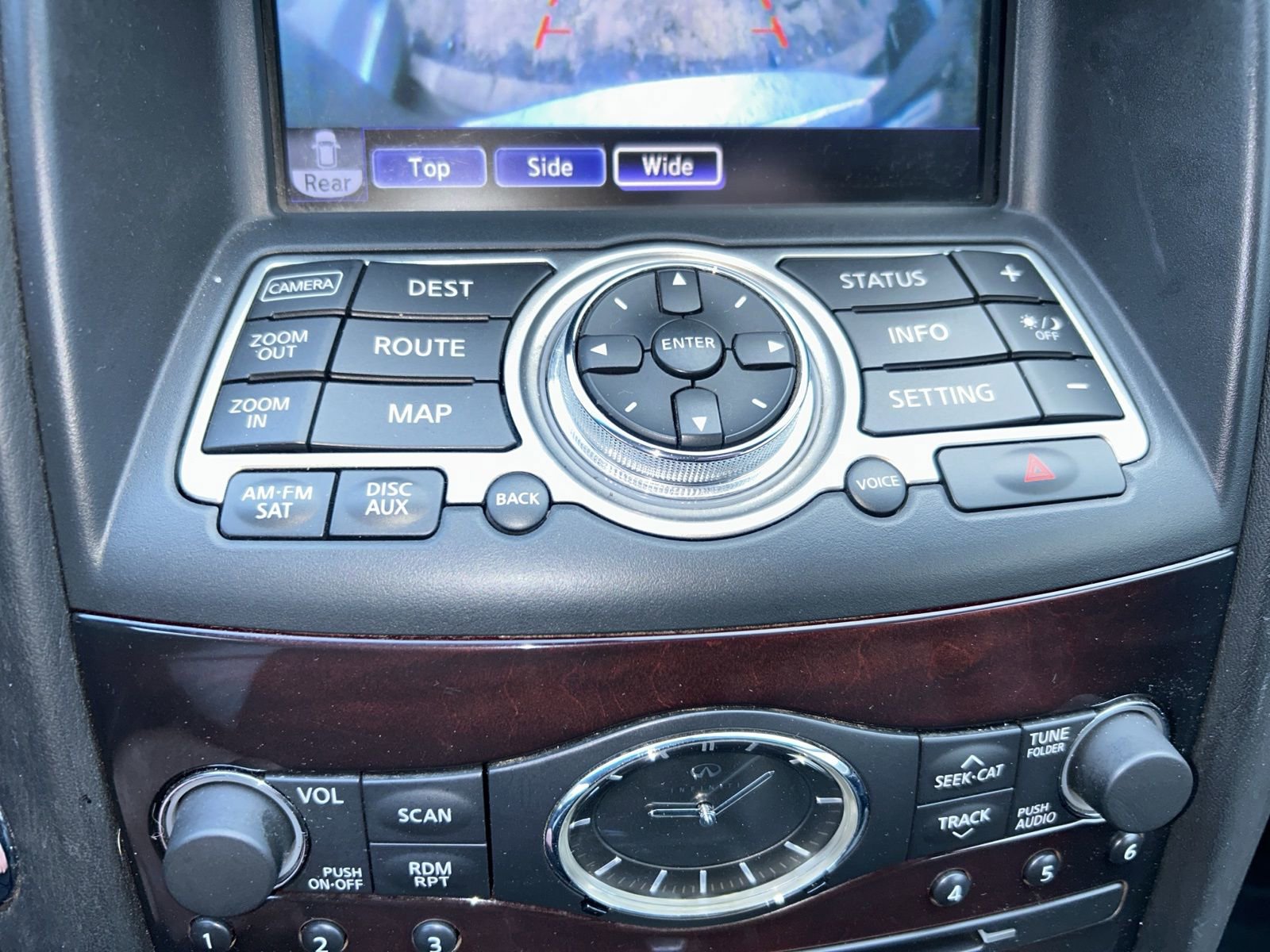 Used 2011 INFINITI EX35 Journey w/ Premium Pkg image 18