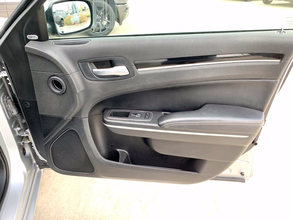 Used 2021 Chrysler 300 S RWD image 25