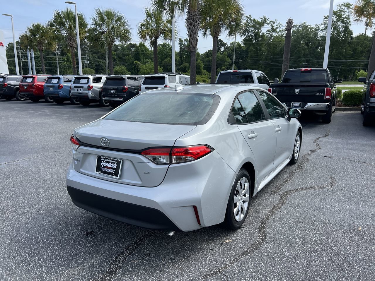 Used 2024 Toyota Corolla LE FWD image 9