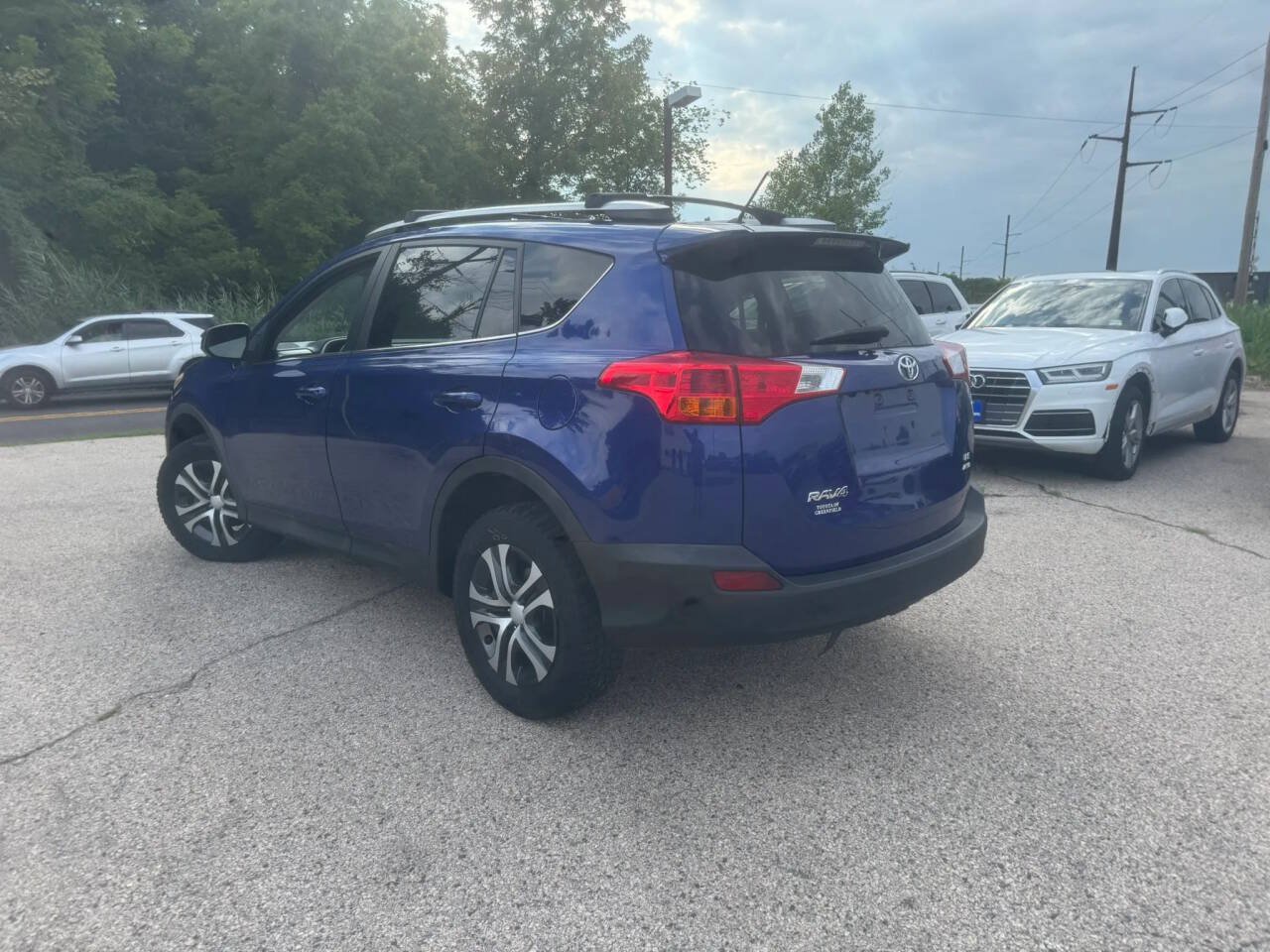 Used 2014 Toyota RAV4 LE AWD/4WD image 7