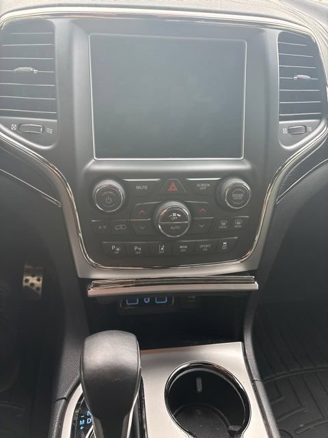 Used 2018 Jeep Grand Cherokee High Altitude AWD/4WD image 9
