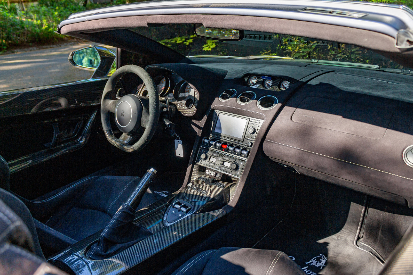 Used 2011 Lamborghini Gallardo LP 570-4 Performante image 3