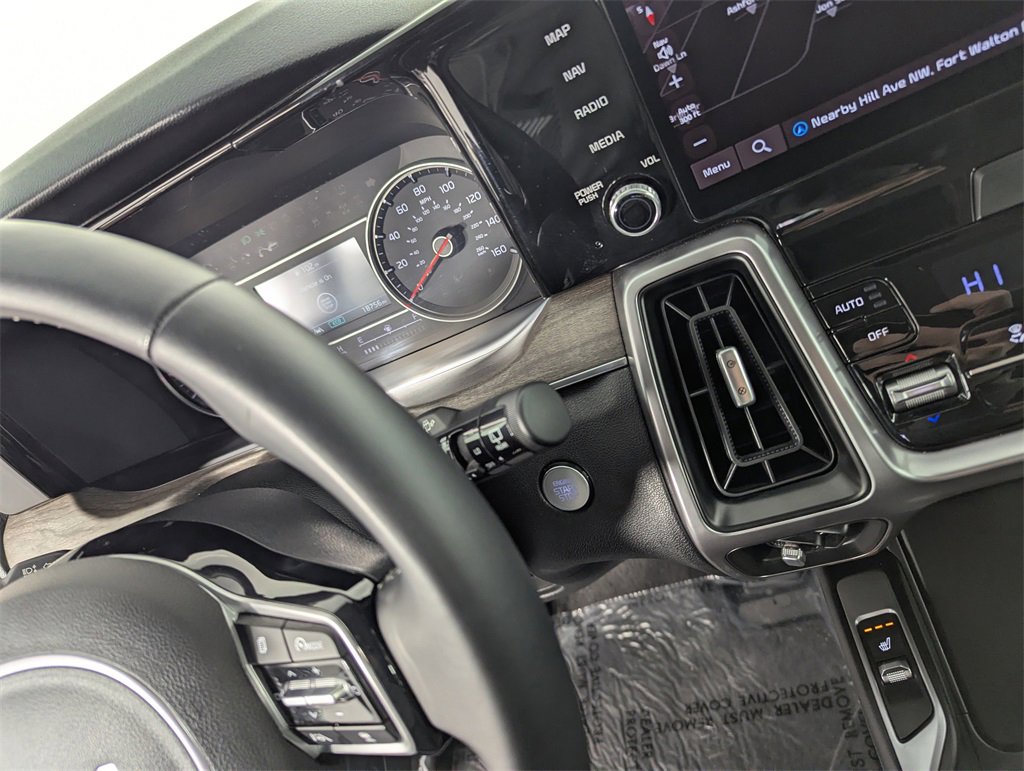 Used 2023 Kia Sorento X-Line EX image 24