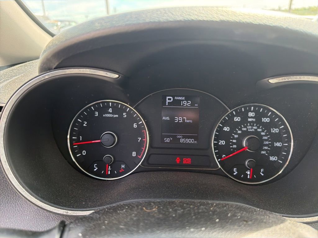 Used 2018 Kia Forte LX image 16