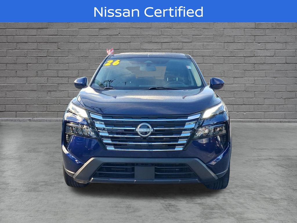 Used 2026 Nissan Rogue SV FWD image 2