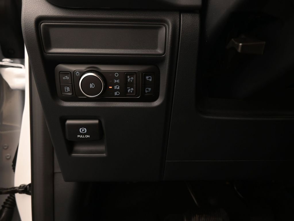 New 2025 Ford F150 XLT w/ Equipment Group 302A MID image 11