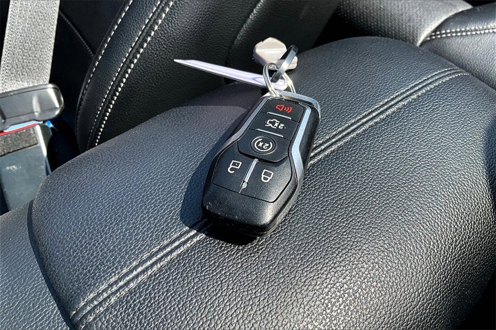 Used 2017 Ford Mustang GT Premium w/ Equipment Group 401A image 9