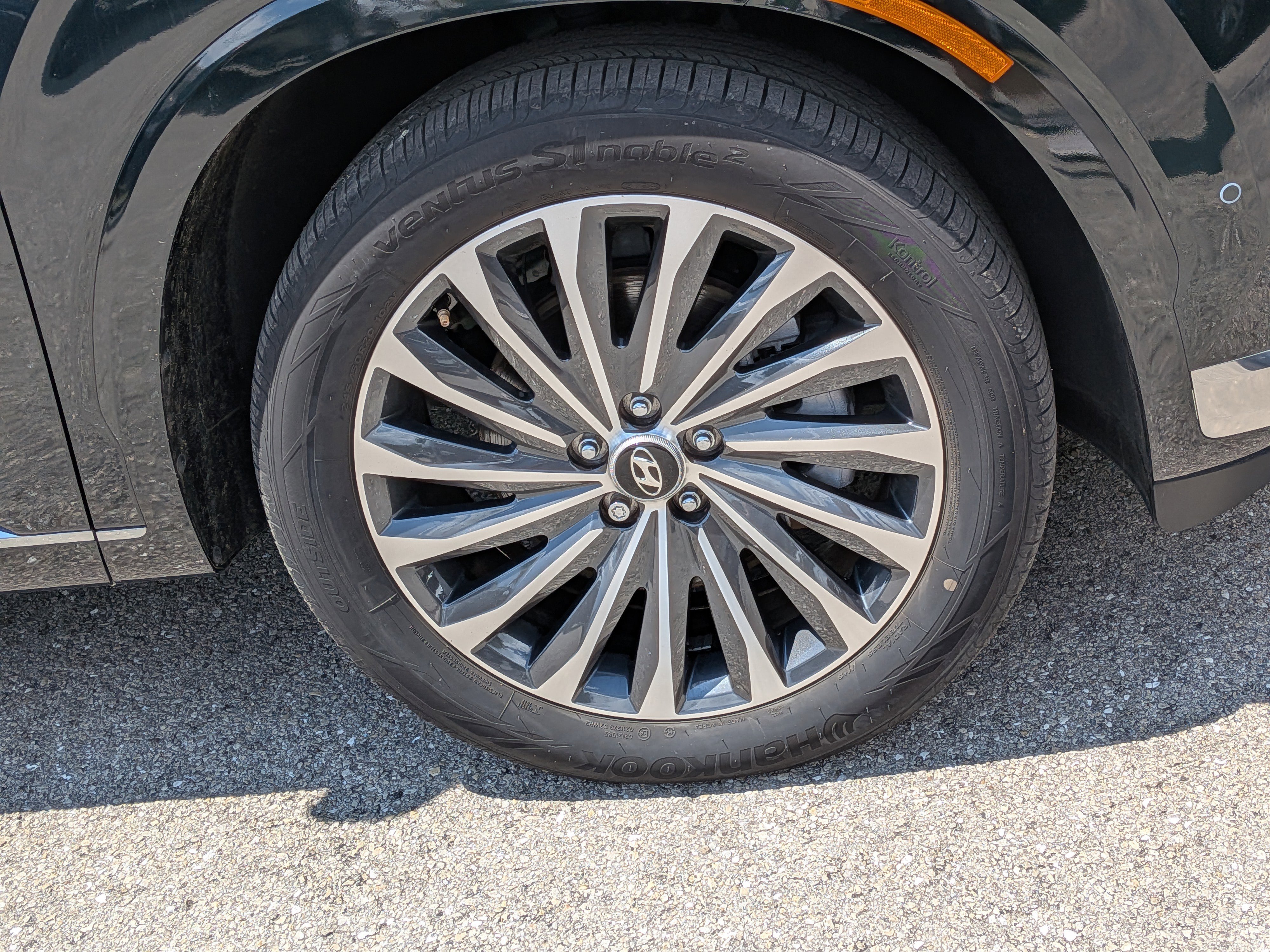 Used 2025 Hyundai Palisade Calligraphy FWD image 11