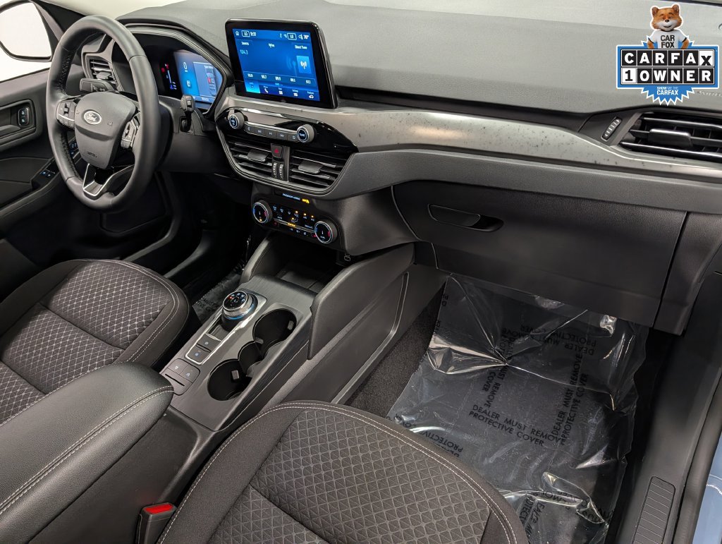 Certified 2024 Ford Escape Active AWD/4WD image 30