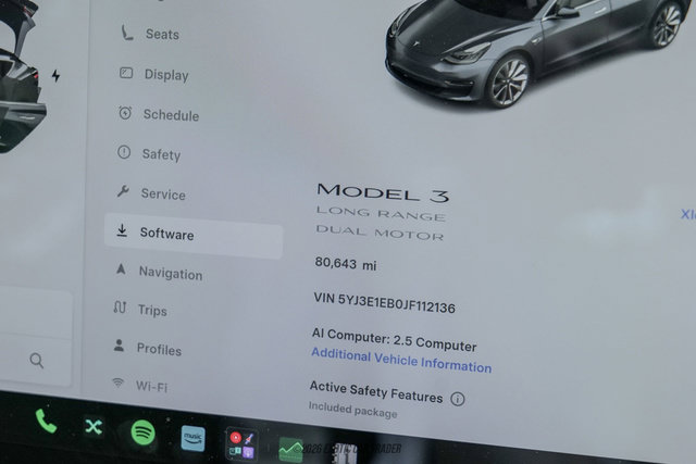 Used 2018 Tesla Model 3 Long Range AWD/4WD image 18