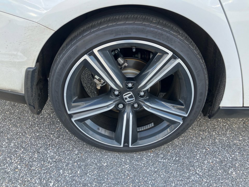 Used 2023 Honda Accord Sport image 27