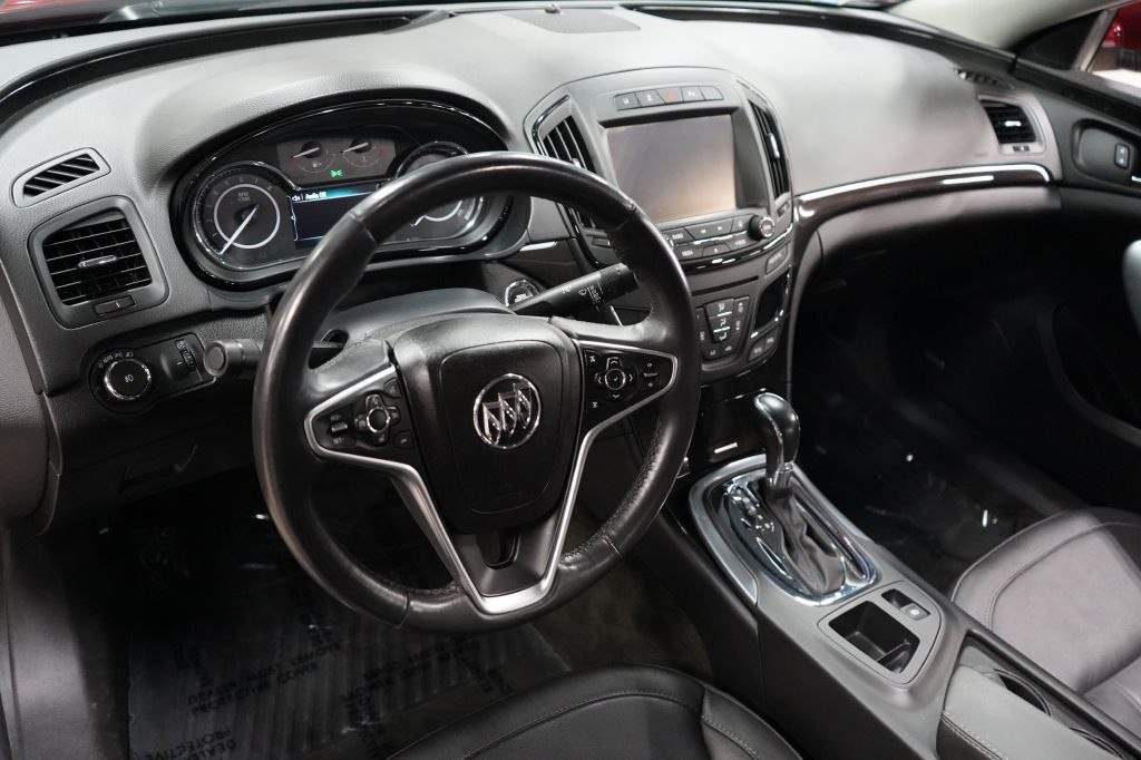 Used 2017 Buick Regal Premium w/ Driver Confidence Package #1 AWD/4WD image 10
