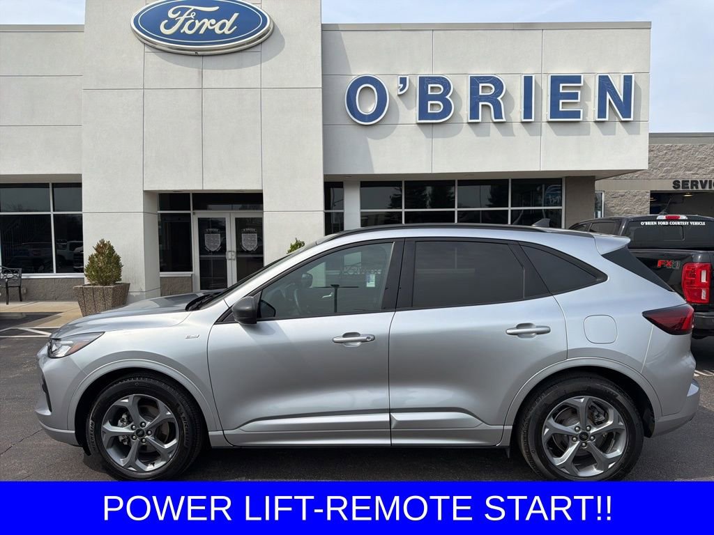 Used 2023 Ford Escape ST-Line w/ Tech Pack #1 image 2